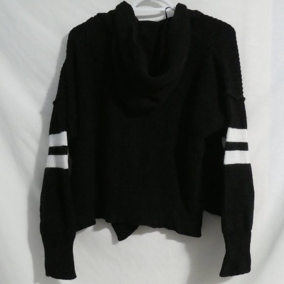 RETROD, medium, hooded striped black and white knit sweater - Picture 3 of 16
